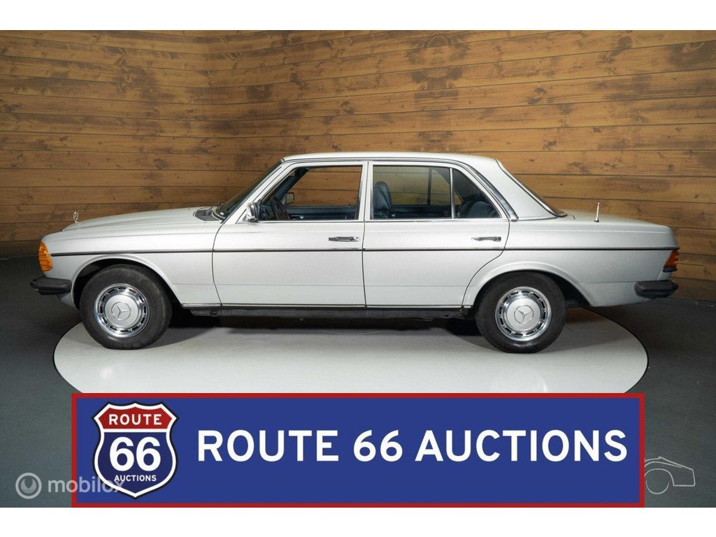 1978 Mercedes-Benz E-Class - 250, foto 7