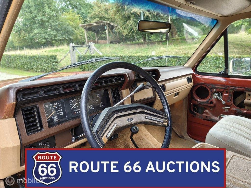 1985 Ford Bronco - Eddie Bauer Edition | 1985 | Route 66 Auctions, foto 2