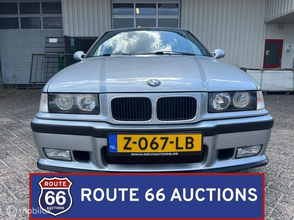 1996 BMW M3 - Sedan (E36) | 1996 | Route 66 Auctions, foto 4