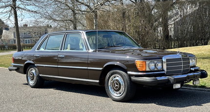 1974 Mercedes-Benz S-Class - 450SEL