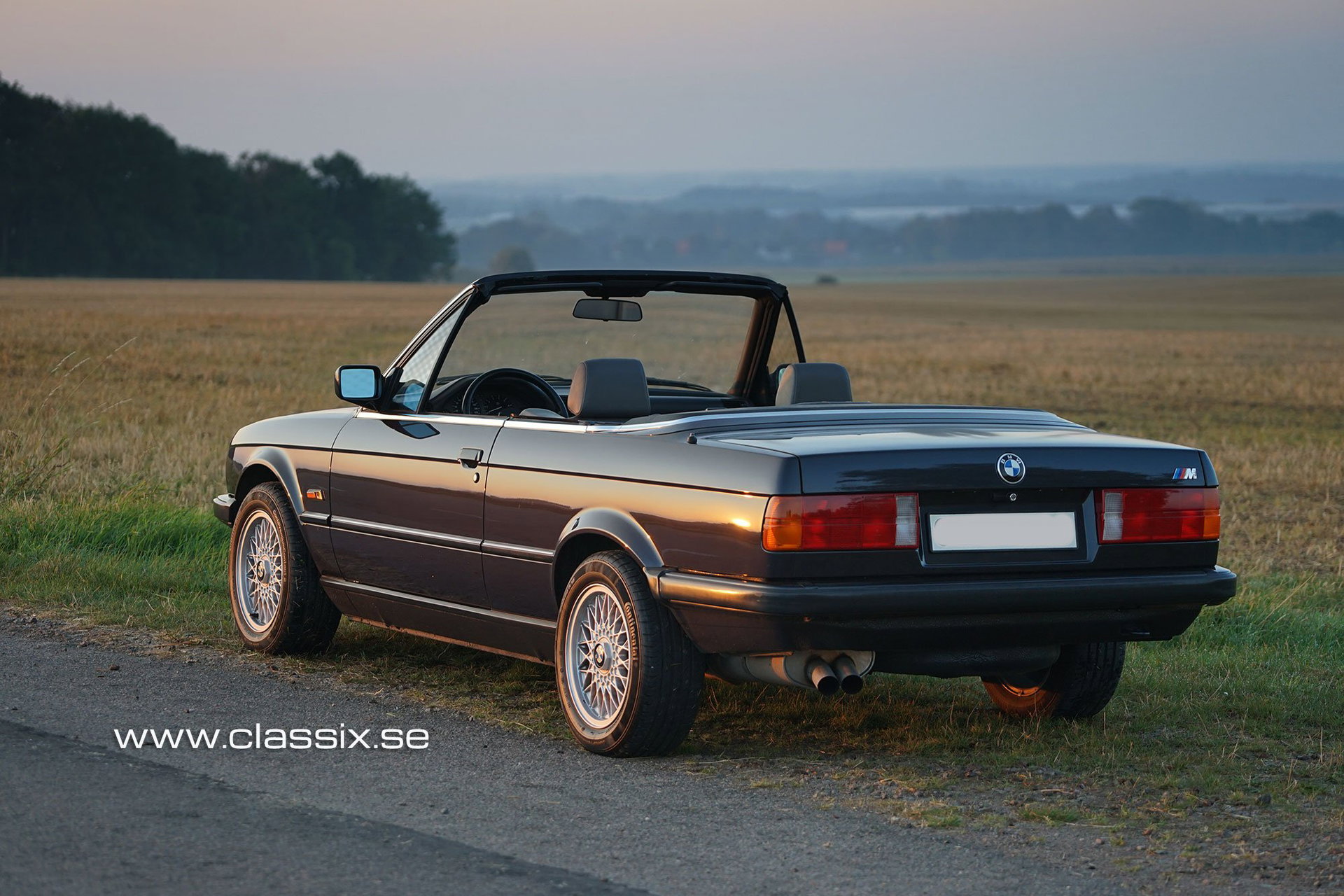 1989 BMW 325 - 1 E30 M-Tech Convertible, foto 2