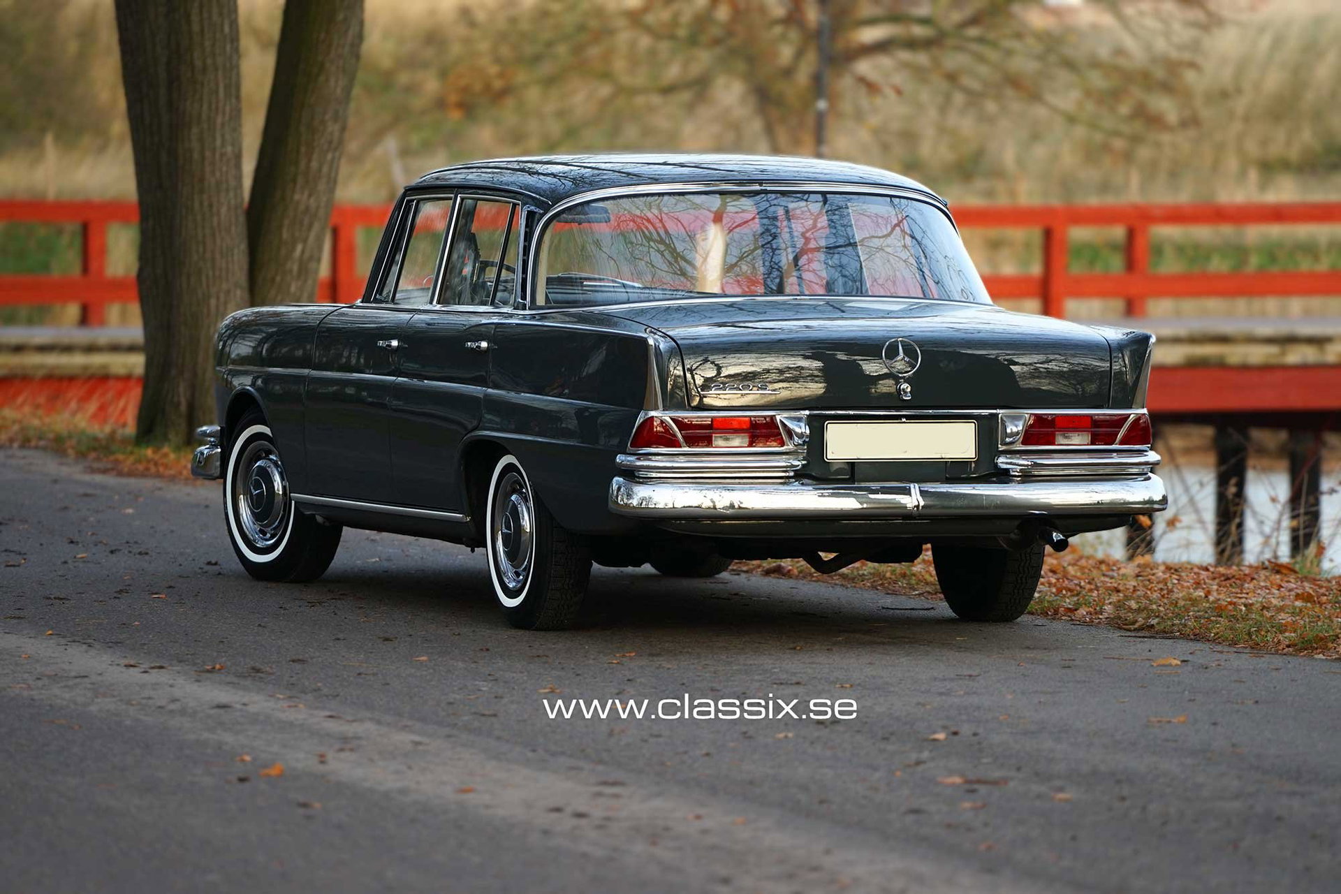1965 Mercedes-Benz S-Class Heckflosse - Mercedes 220SB W111 Fintail, foto 3