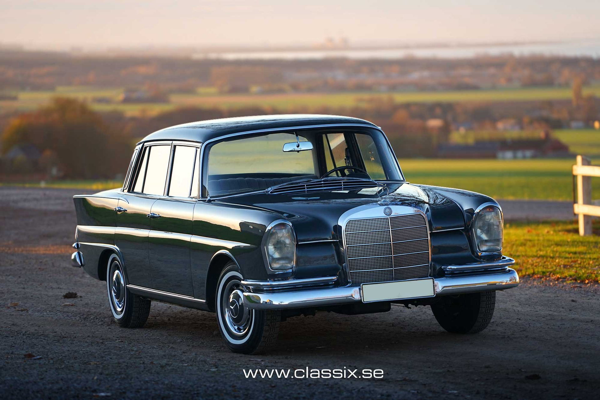 1965 Mercedes-Benz S-Class Heckflosse - Mercedes 220SB W111 Fintail, foto 5