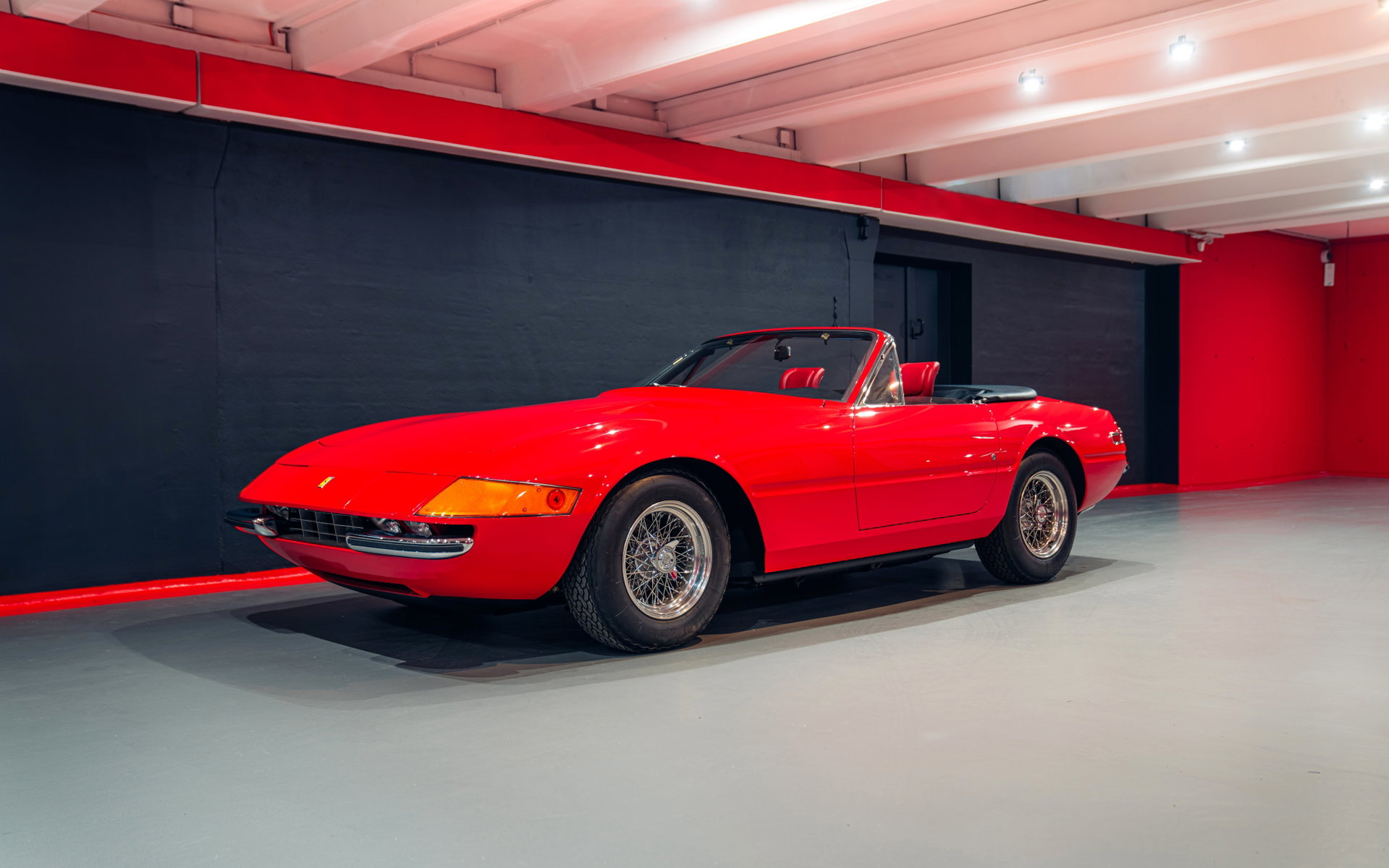 1972 Ferrari 365 - 365 GTS/4 DAYTONA SPYDER // "1 OF 121" // THE HOLLYWOOD LEGEND OF "A STAR IS BORN", foto 1