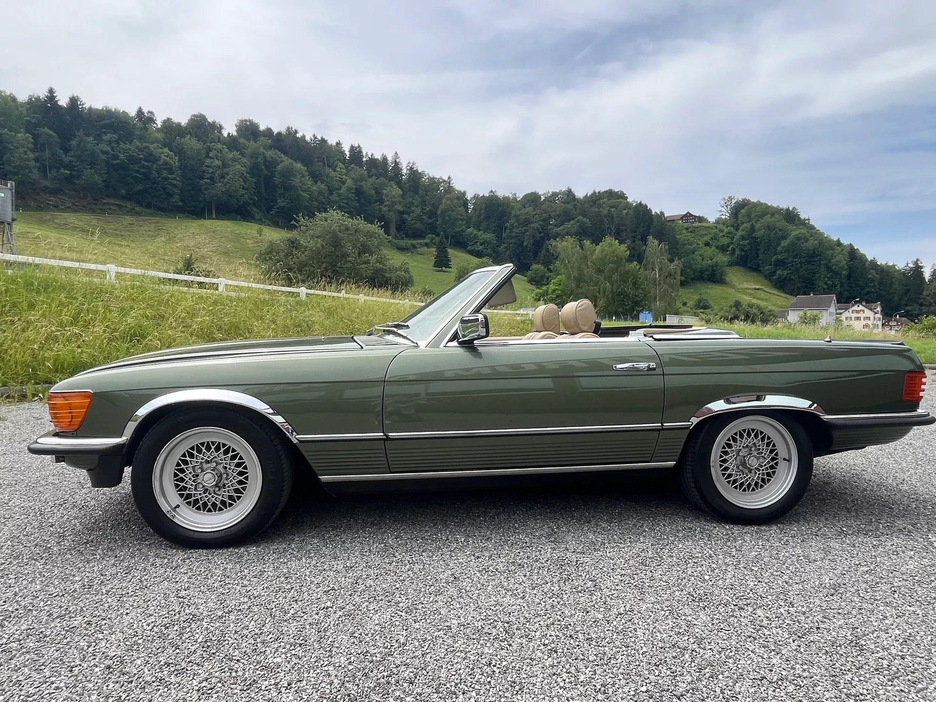 1982 Mercedes-Benz SL - 500SL, Baureihe R107, foto 2