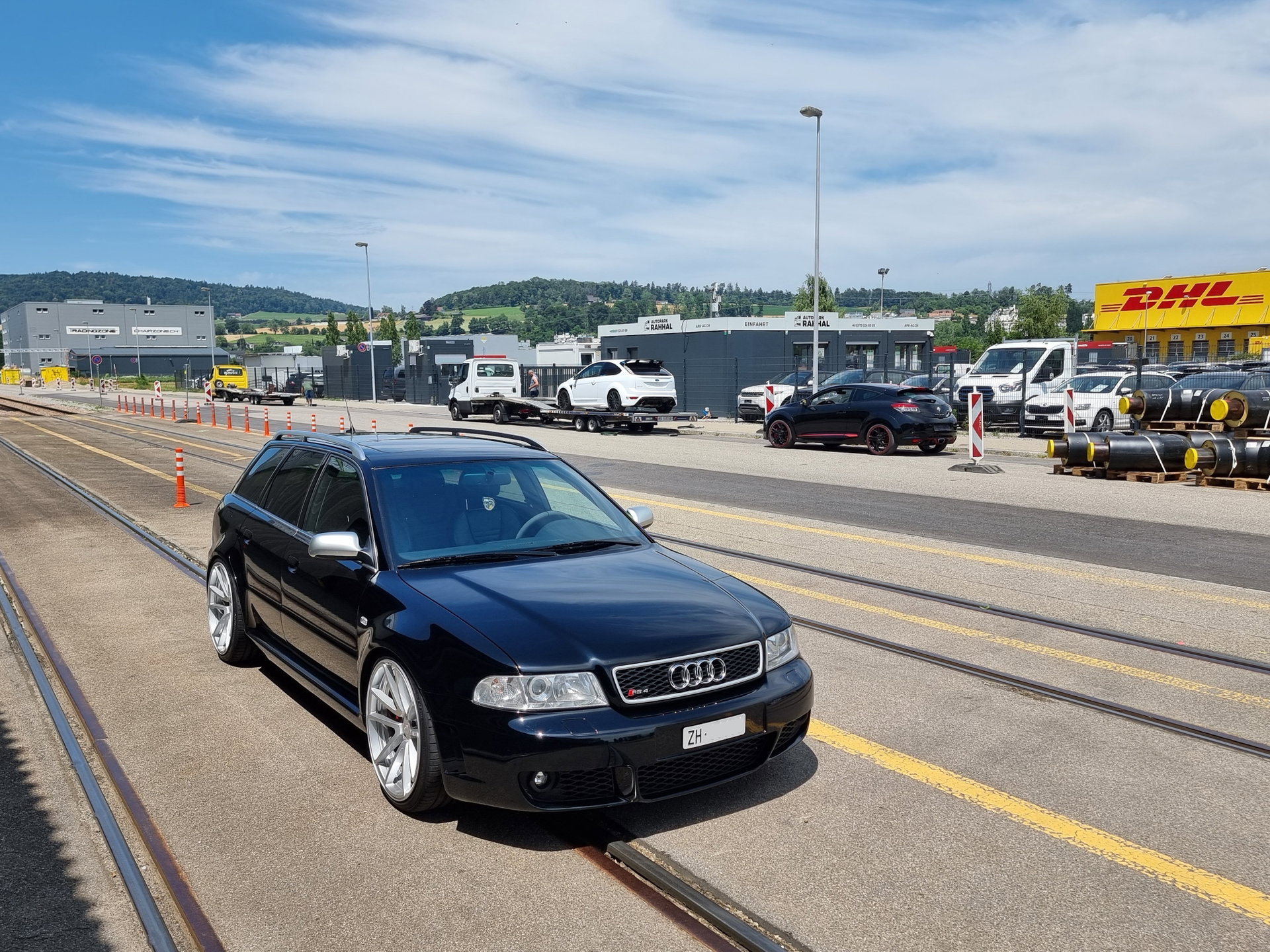 2001 Audi RS 4 - NEU: direkt ab MFK und Service, KW V3, Rotiform 20’’, Fox 3.5’’ – Technisch TOP, foto 8