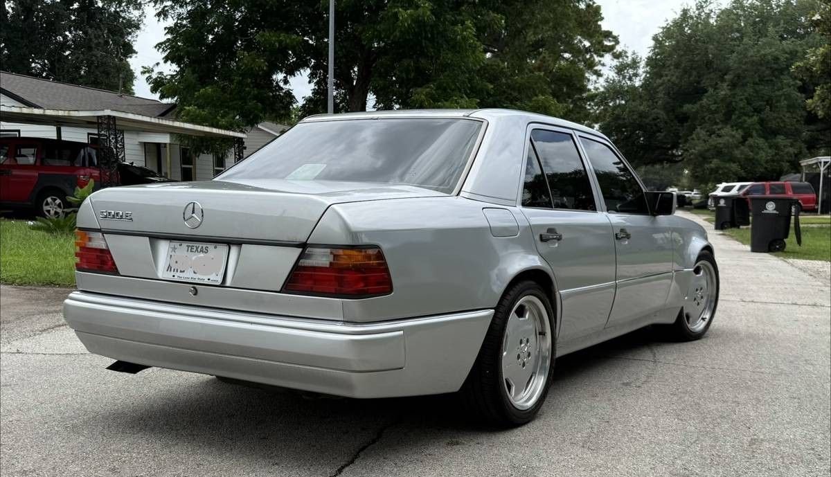 1992 Mercedes-Benz E-Class, foto 5