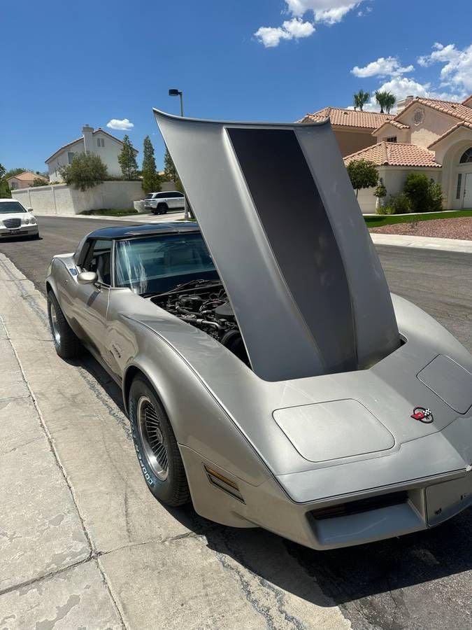 1982 Chevrolet Corvette, foto 2