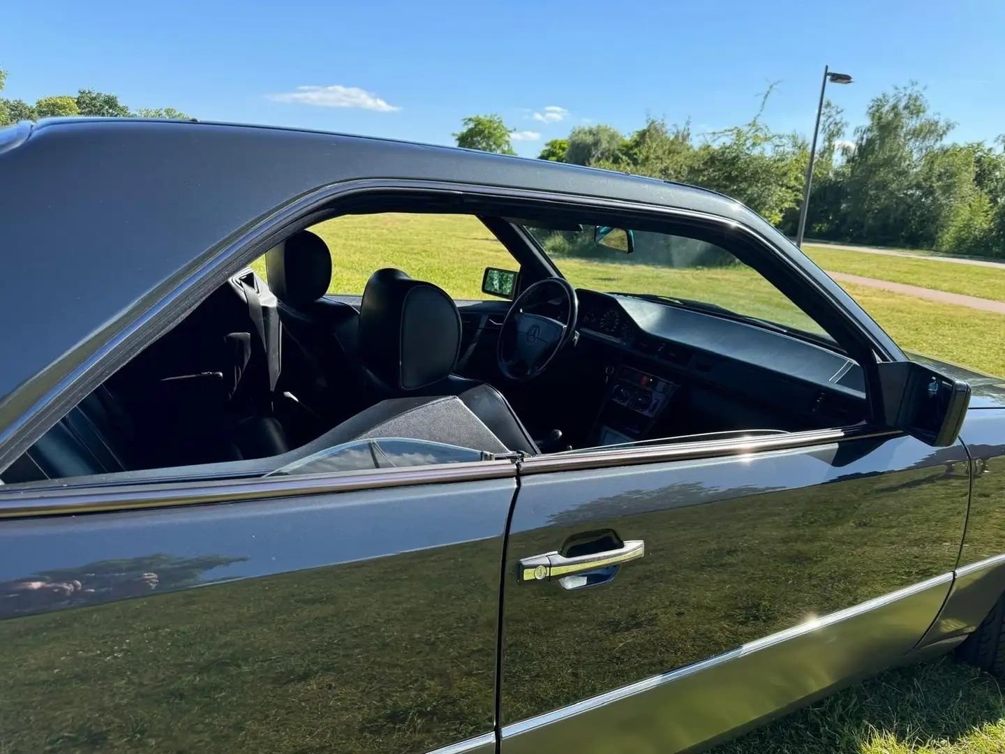 1992 Mercedes-Benz E-Class, foto 8