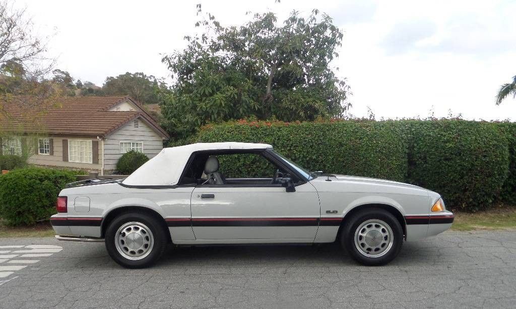 1989 Ford Mustang - LX, foto 3