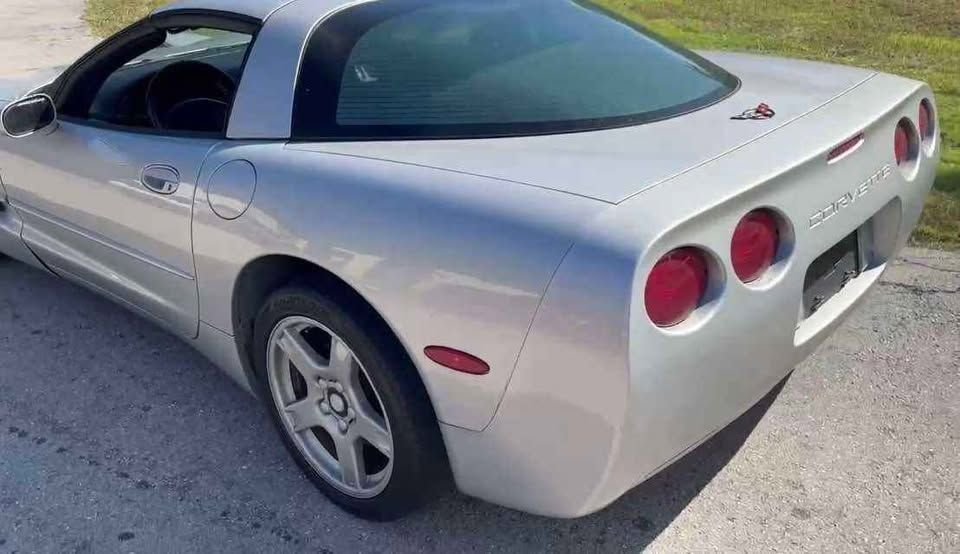 1998 Chevrolet Corvette - C5, foto 3