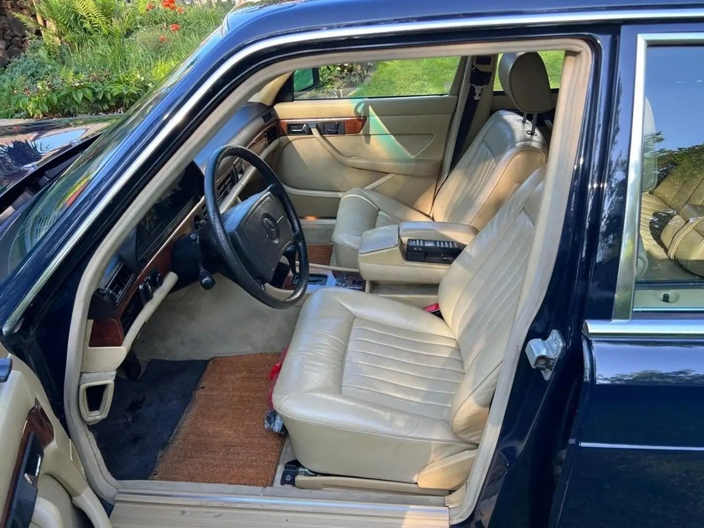 1983 Mercedes-Benz E-Class - W126, foto 3