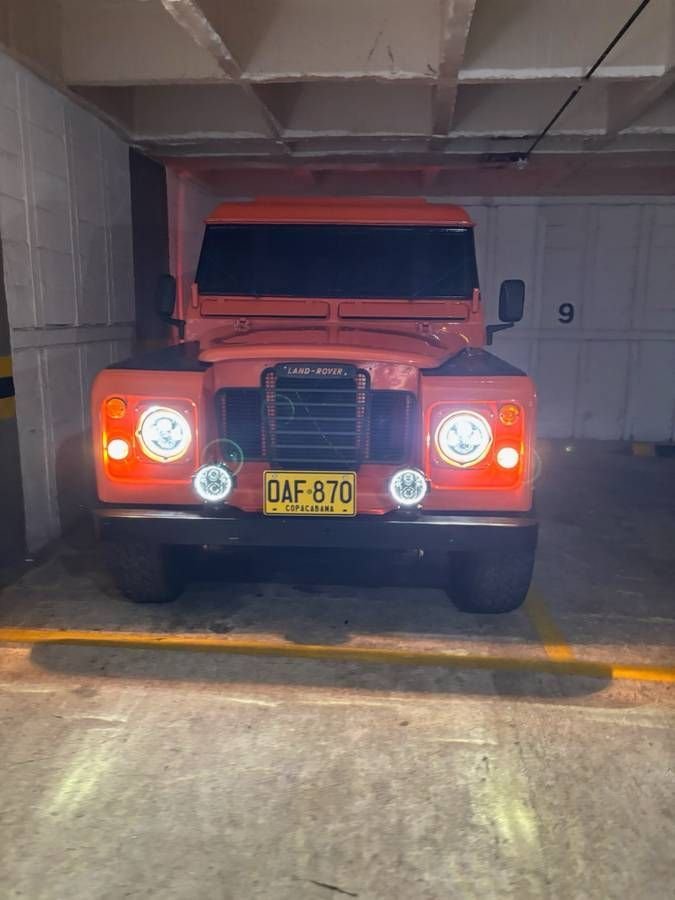 1982 Land Rover Series 1 - 3 - Santana 90, foto 2