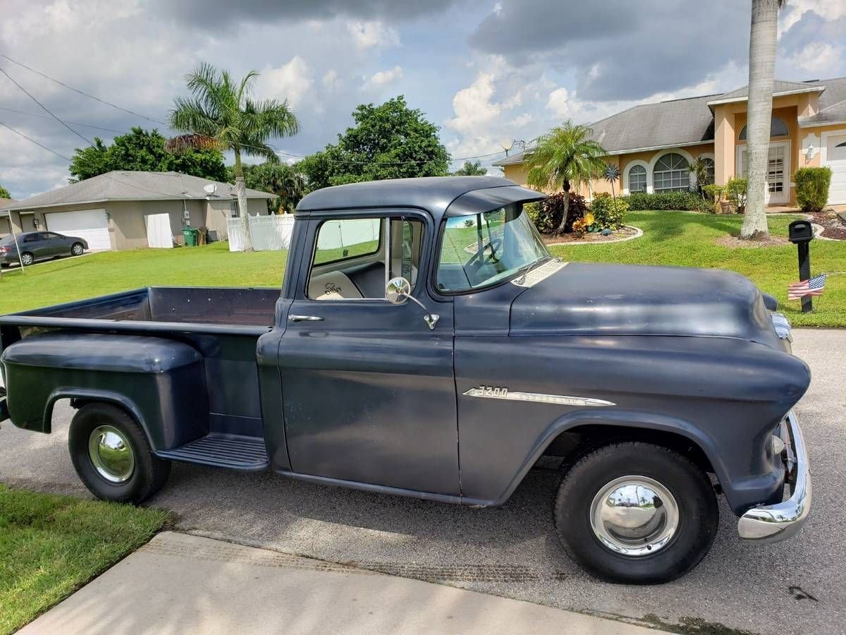 1955 Chevrolet 3200, foto 1