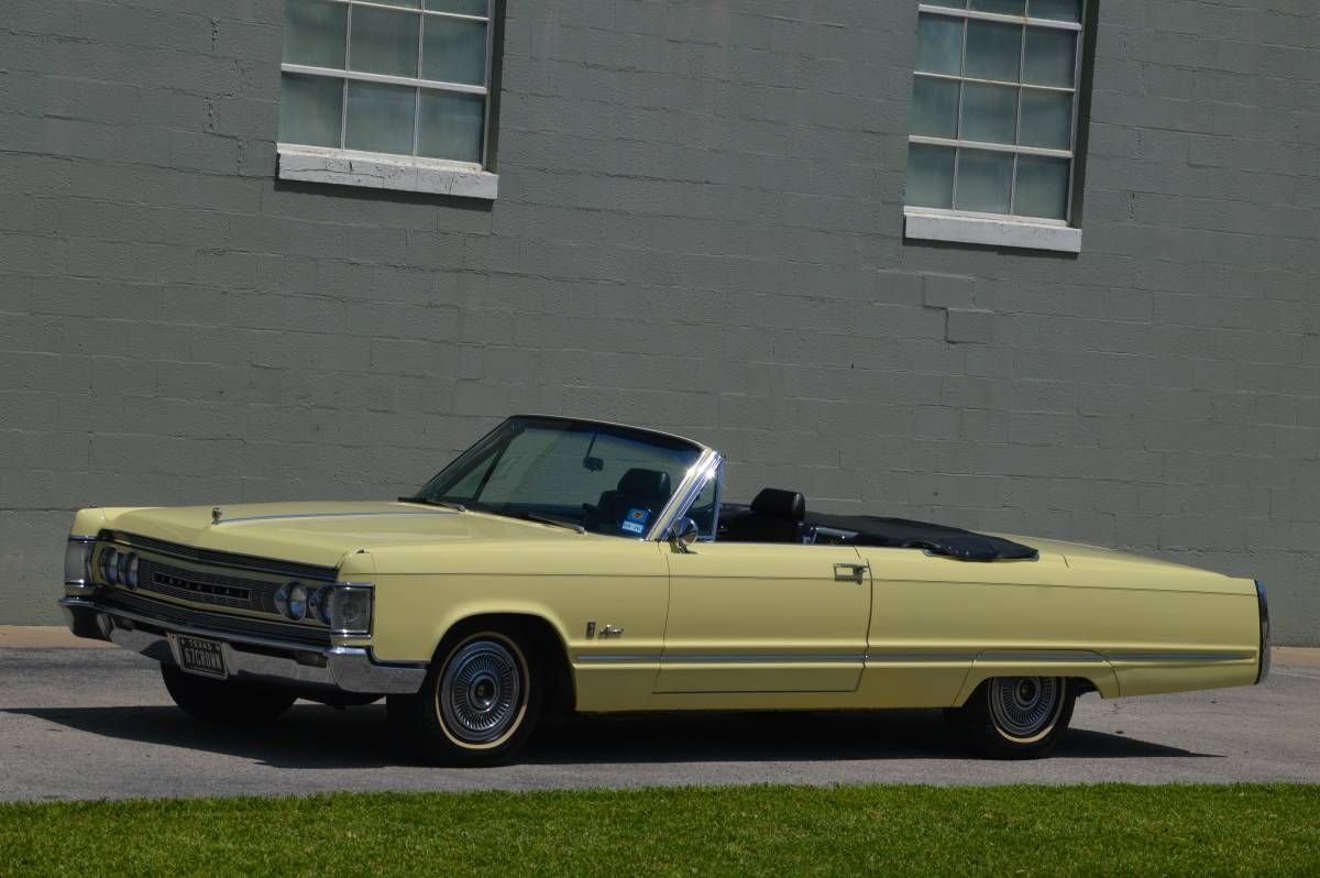 1967 Imperial Crown - Convertible, foto 1