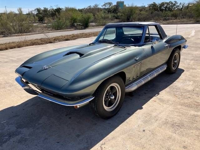 1965 Chevrolet Corvette, foto 1
