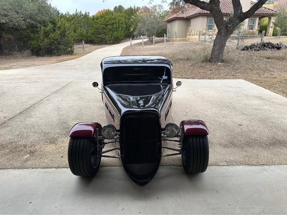 1933 Factory Five Hot-Rod, foto 2