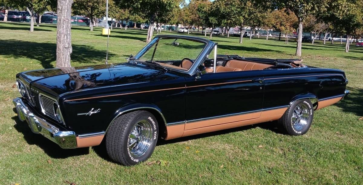 1966 Plymouth Valiant, foto 1