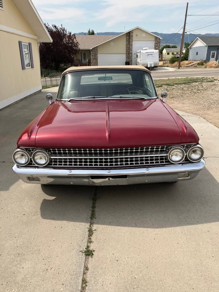 1961 Ford Galaxie - Sunliner convertible, foto 3