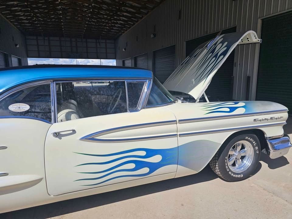 1958 Oldsmobile 88, foto 2