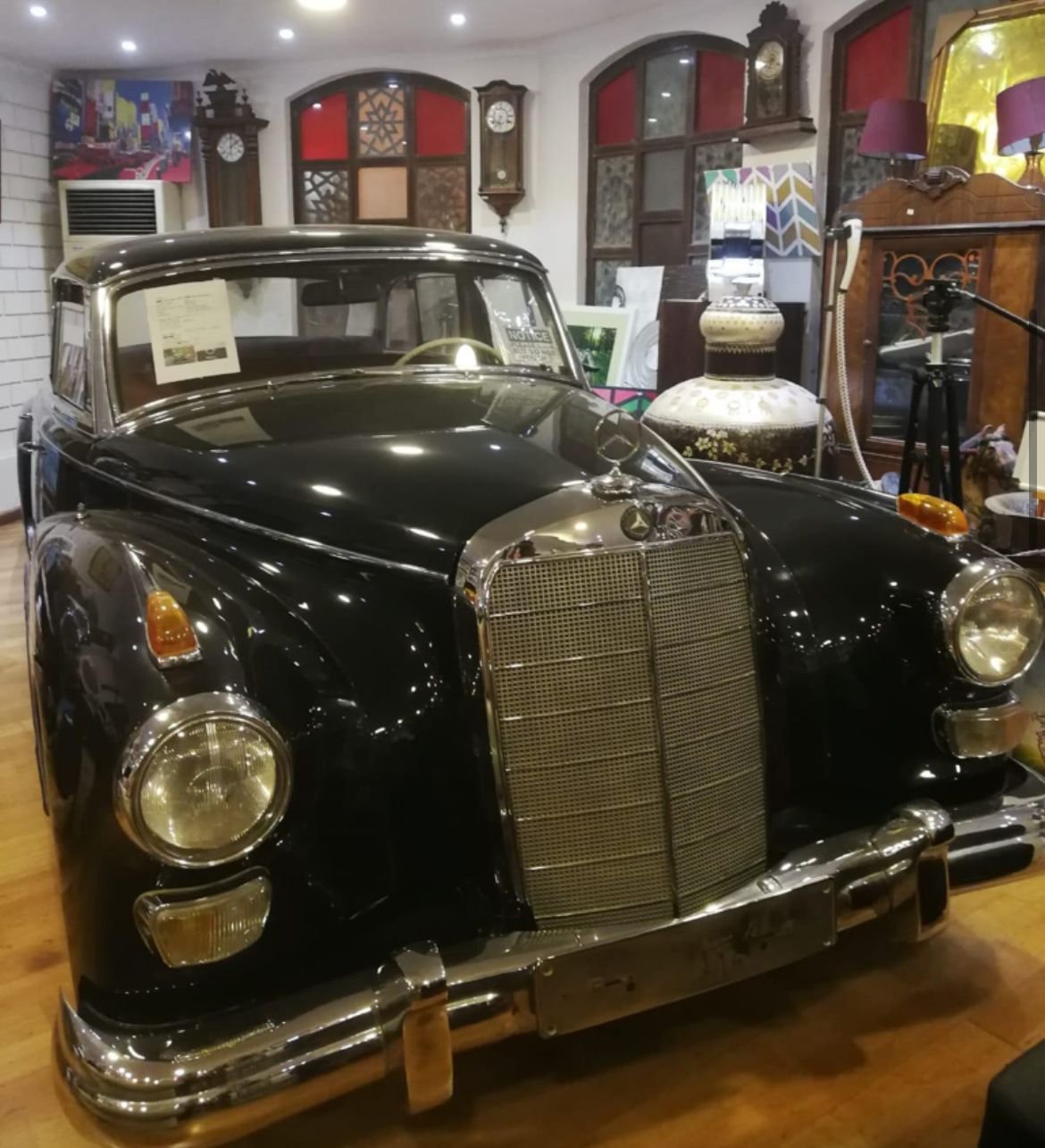 1961 Mercedes-Benz Adenauer, foto 2