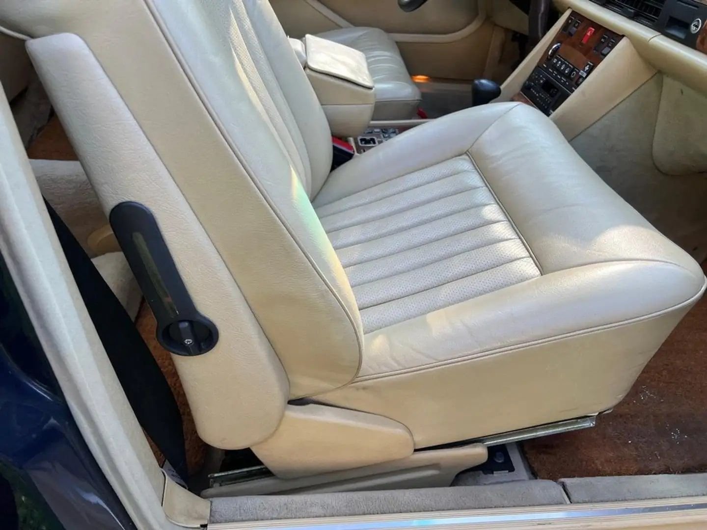 1983 Mercedes-Benz E-Class - W126, foto 10