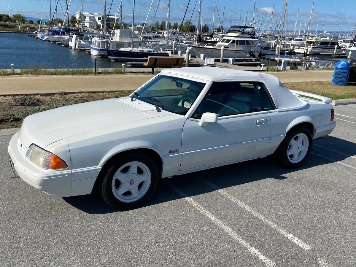 1993 Ford Mustang, foto 4