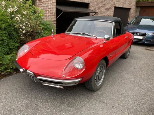 1966 Alfa Romeo Spider, foto 1