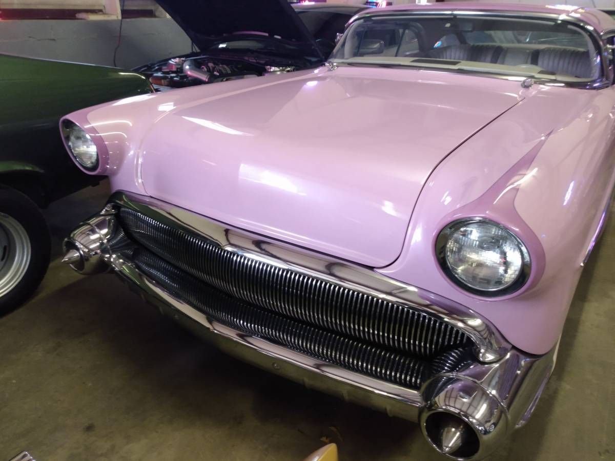 1957 Buick Century - custom coupe "Lavender Persuasion", foto 3
