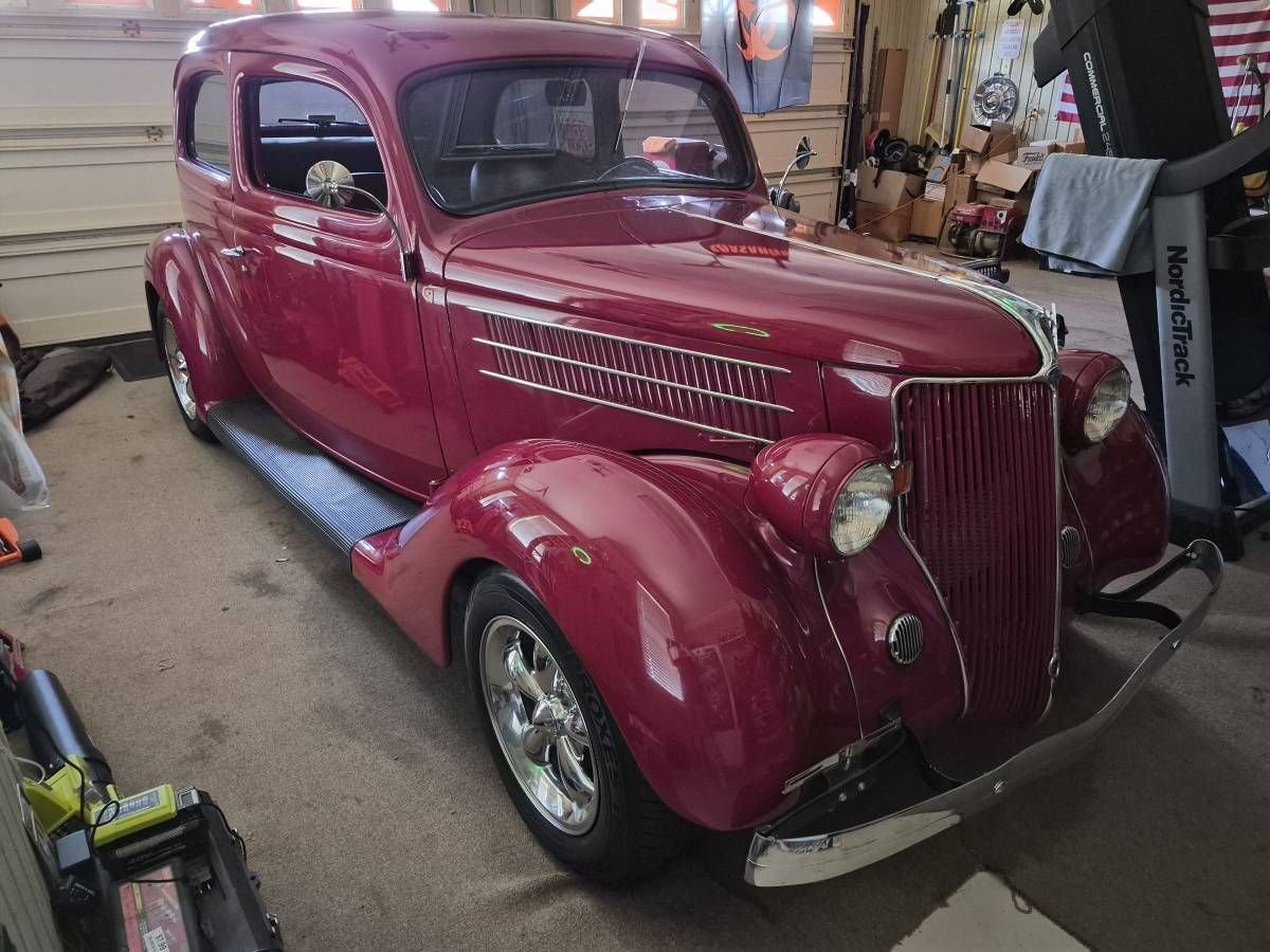 1936 Ford Tudor, foto 2