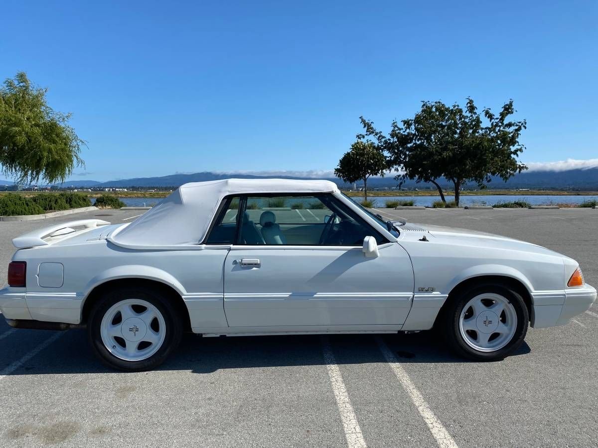 1993 Ford Mustang, foto 8