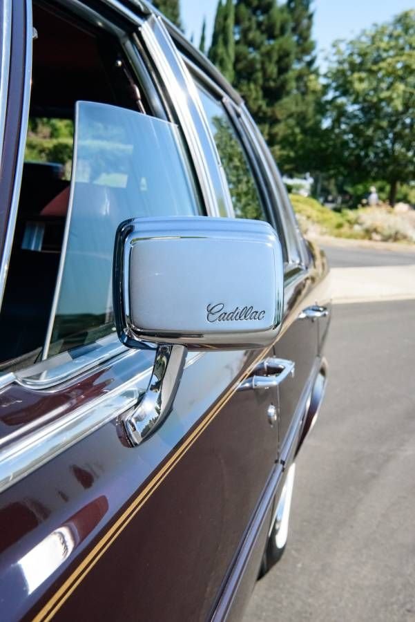 1989 Cadillac Fleetwood, foto 3