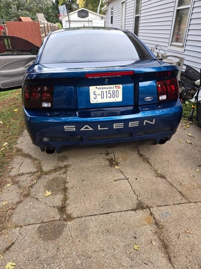 1999 Ford Mustang, foto 2