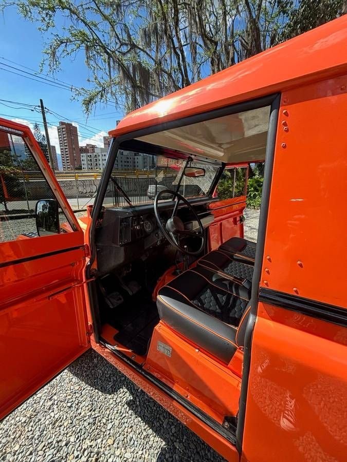 1982 Land Rover Series 1 - 3 - Santana 90, foto 11