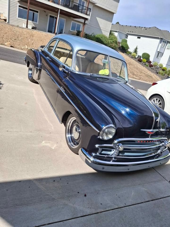 1950 Chevrolet Deluxe - sport coupe, foto 2