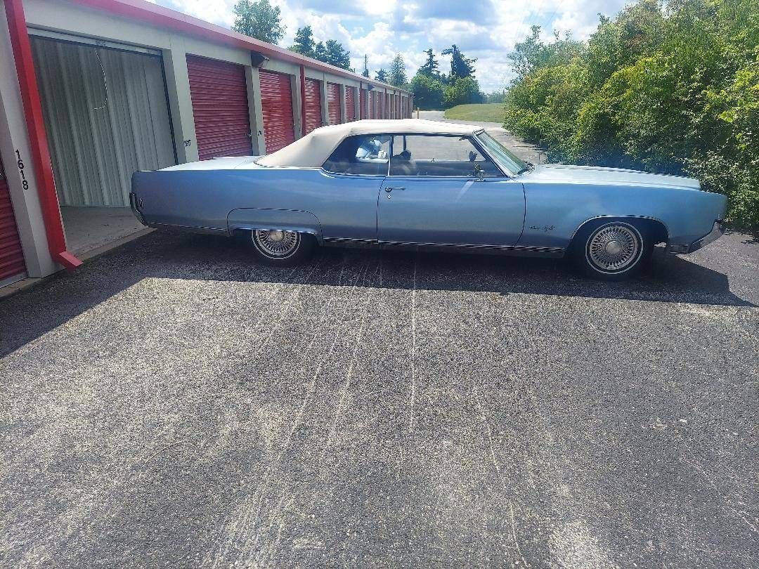 1969 Oldsmobile 98 - convertible, foto 2