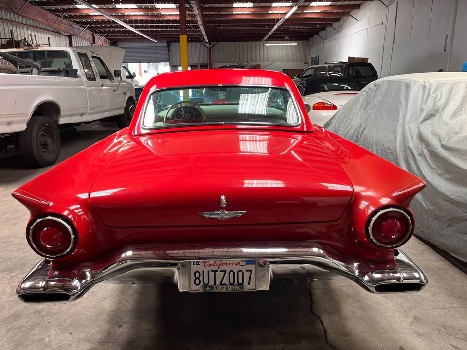 1957 Ford Thunderbird, foto 5