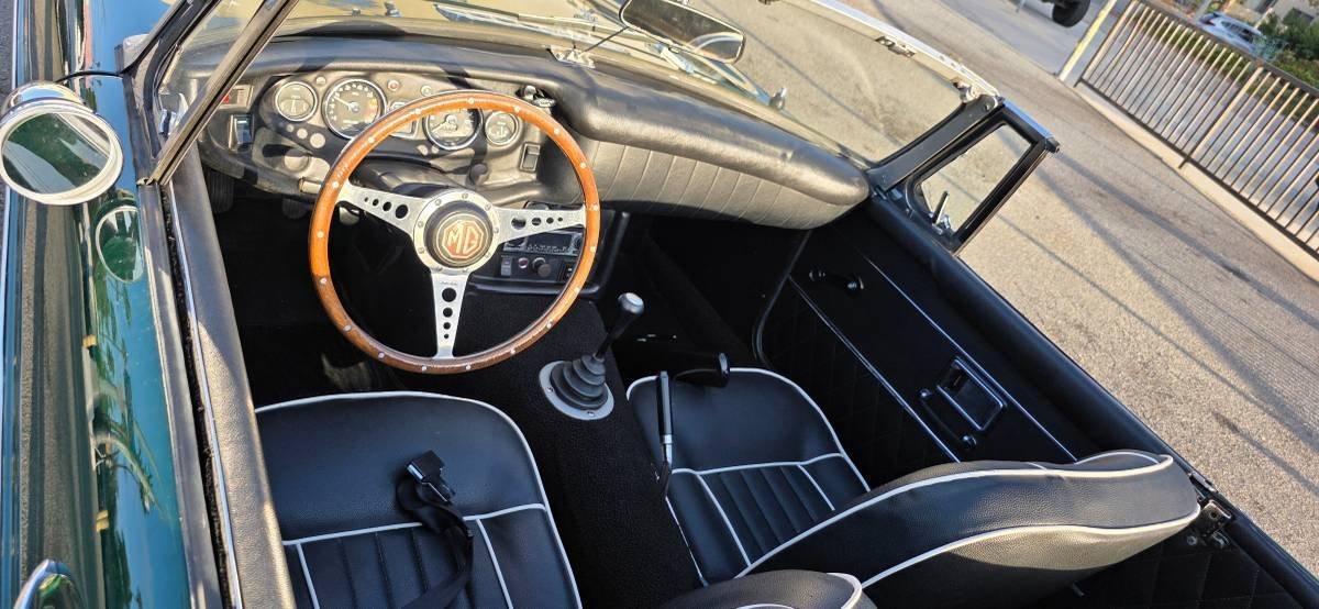 1968 MG B - Mk II Roadster, foto 11