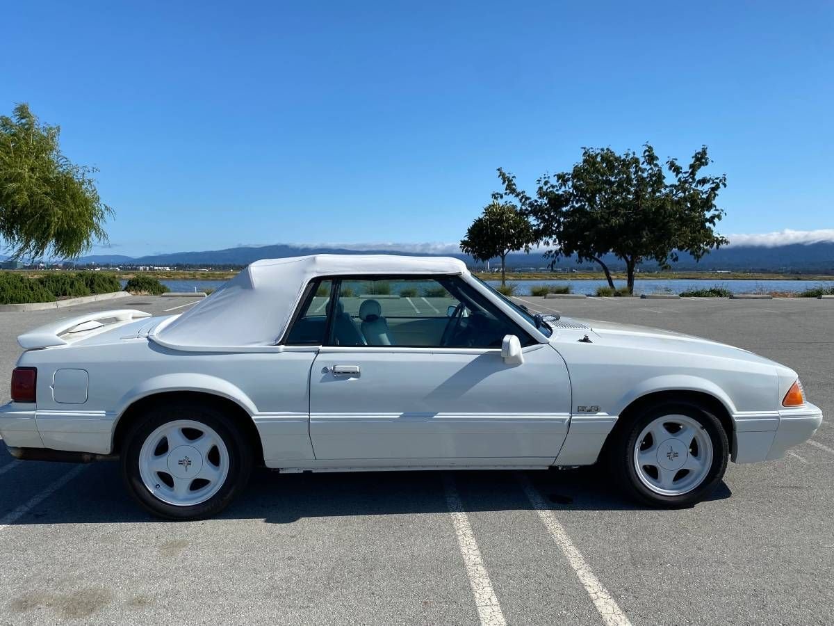 1993 Ford Mustang, foto 10