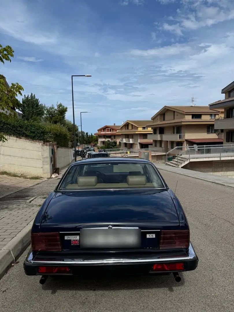 1992 Jaguar X300, foto 5