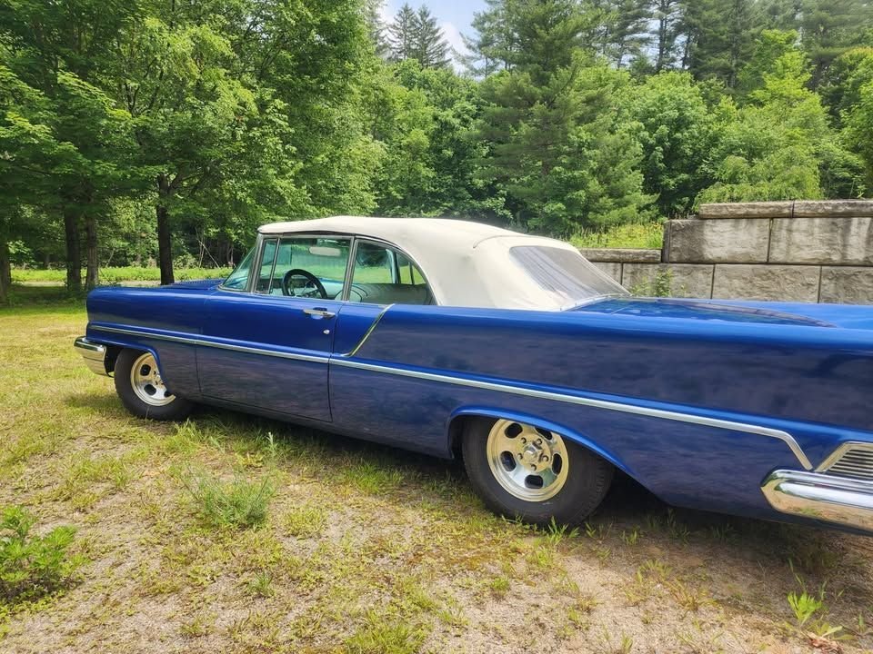 1957 Lincoln Premiere, foto 4