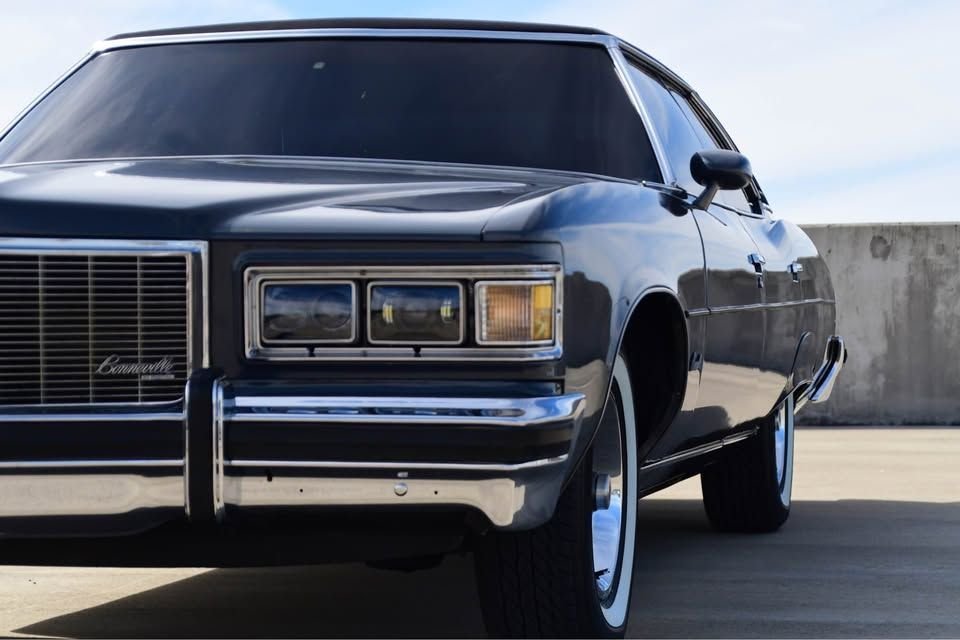1976 Pontiac Bonneville, foto 2
