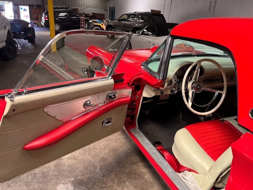 1957 Ford Thunderbird, foto 8