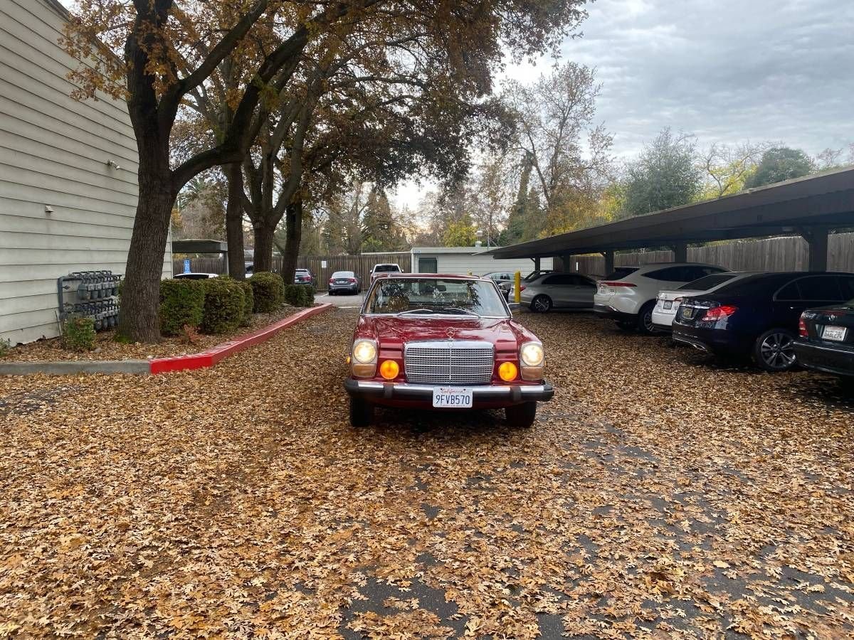 1974 Mercedes-Benz E-Class, foto 7