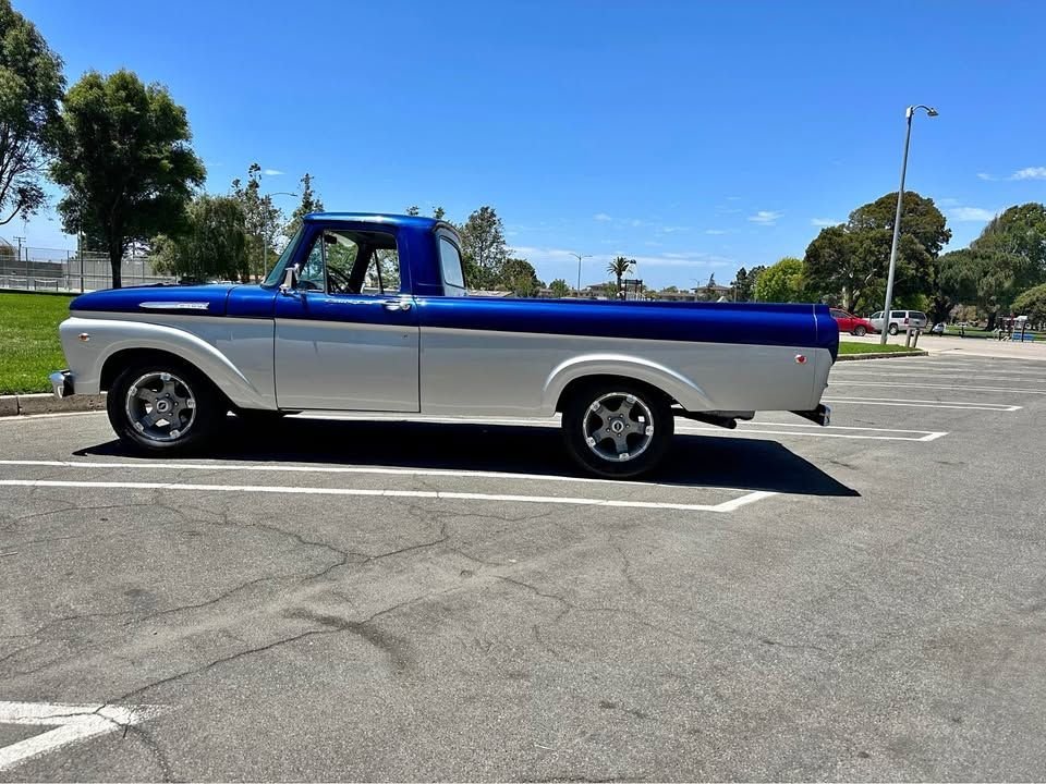 1962 Ford F 100 - Unibody, foto 3