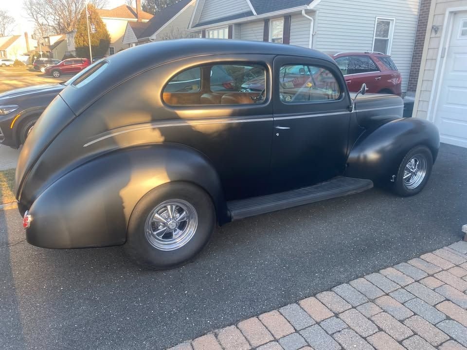 1940 Ford Custom - restomod, foto 3