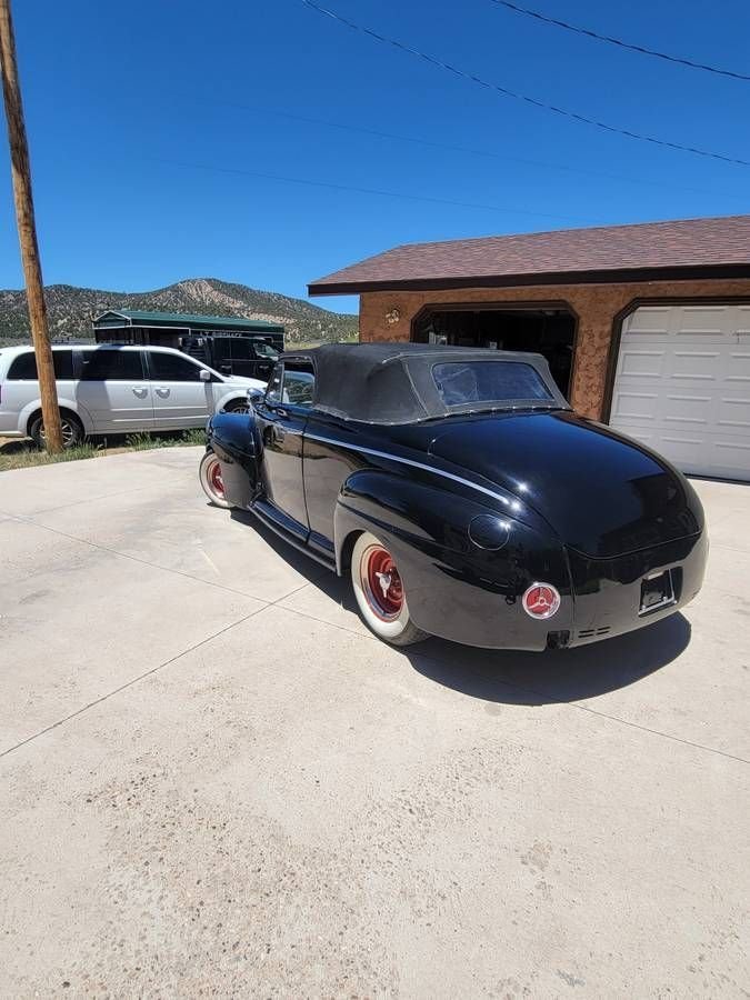 1941 Ford Convertible, foto 3