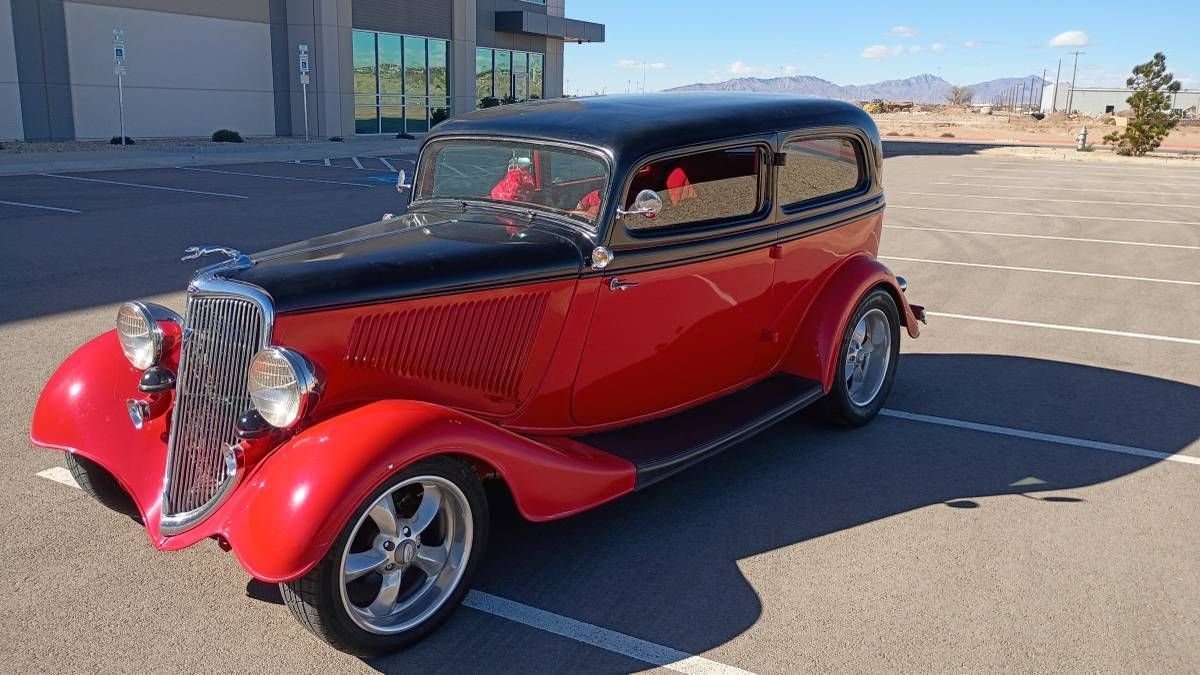 1934 Ford Sedan, foto 1