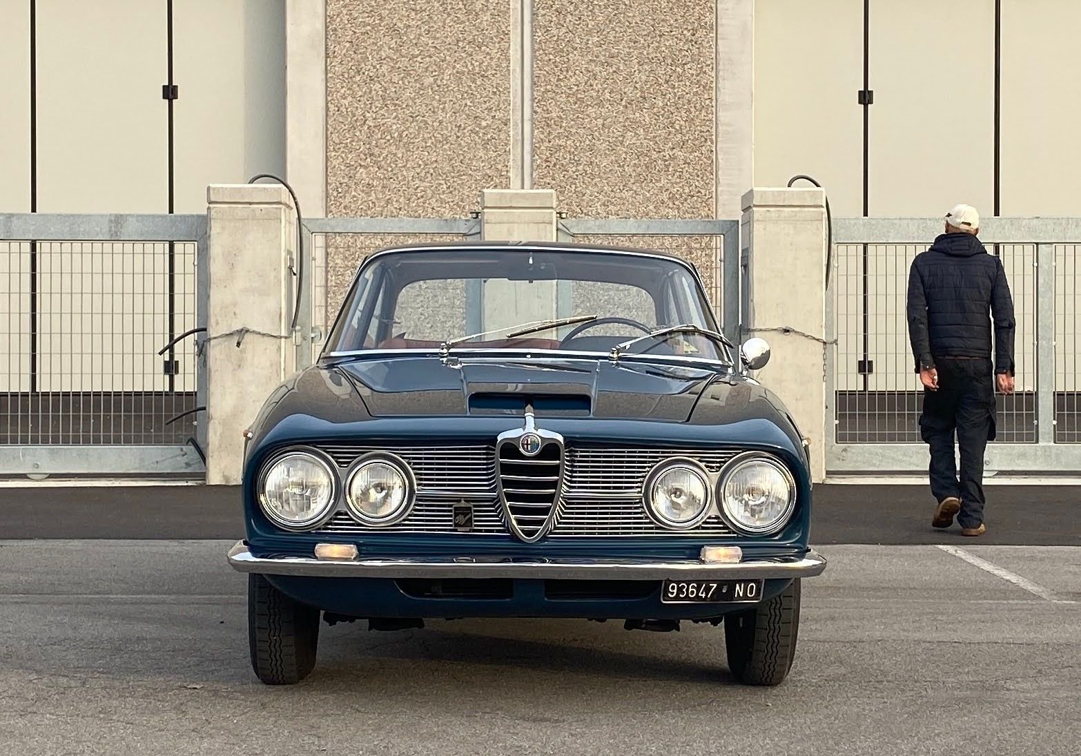 1963 Alfa Romeo 2600, foto 2