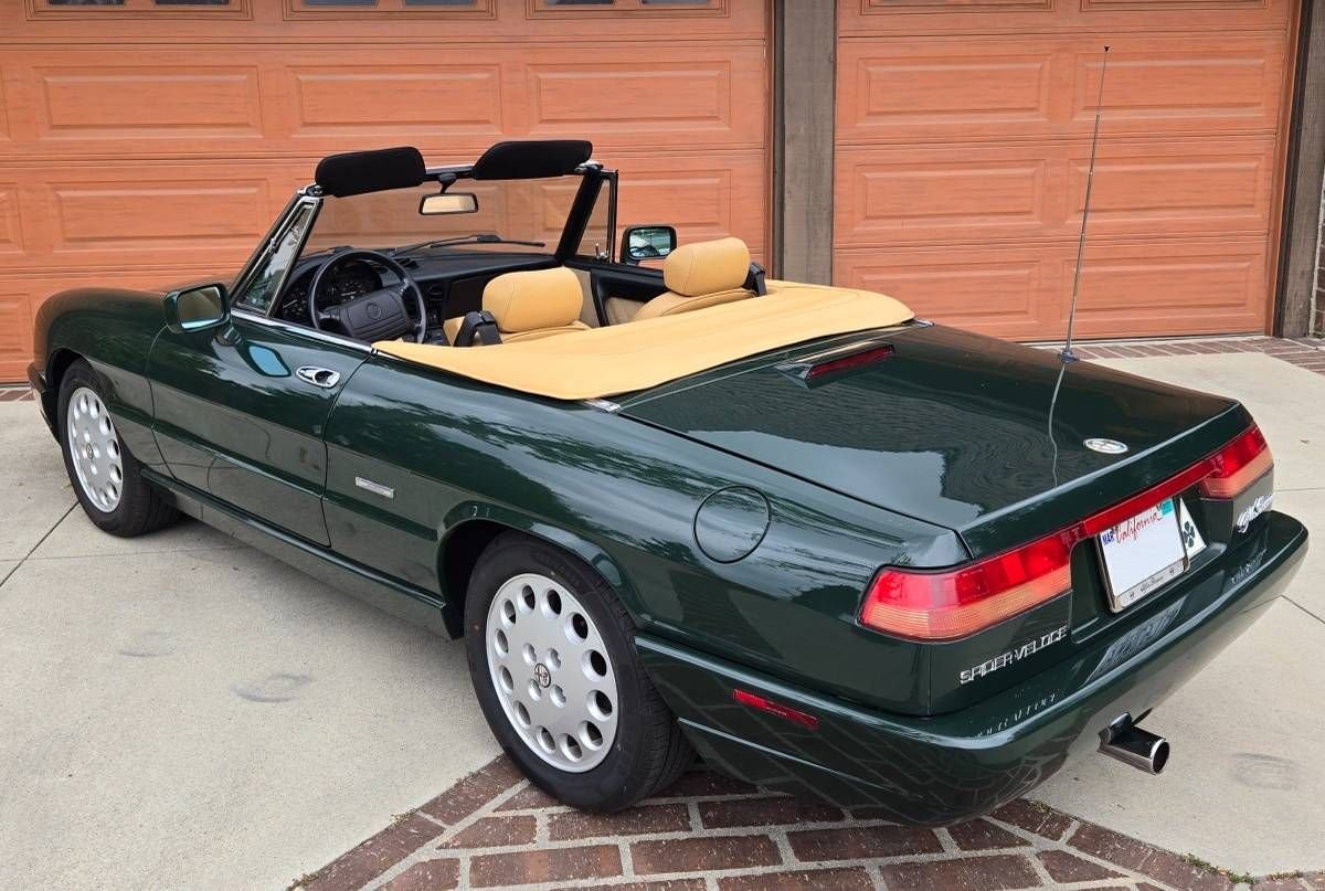 1992 Alfa Romeo Giulietta SS, foto 2